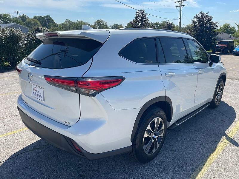 used 2022 Toyota Highlander car, priced at $28,980