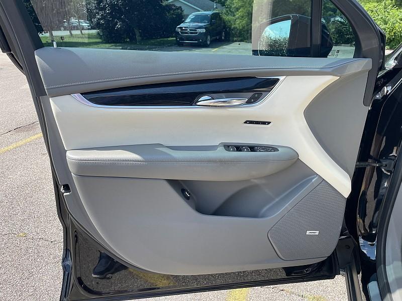 used 2020 Cadillac XT6 car, priced at $25,980