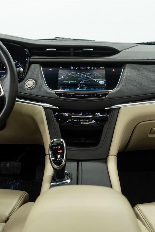 used 2017 Cadillac XT5 car, priced at $17,995