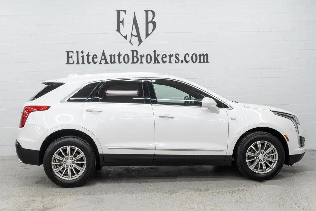 used 2017 Cadillac XT5 car, priced at $17,995