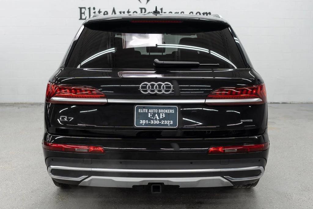 used 2023 Audi Q7 car, priced at $30,995