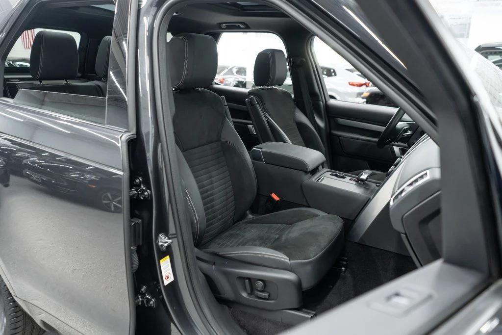 used 2023 Land Rover Discovery car, priced at $37,995