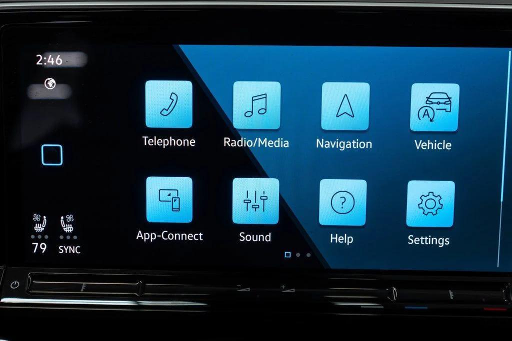 used 2025 Volkswagen Atlas Cross Sport car, priced at $31,500