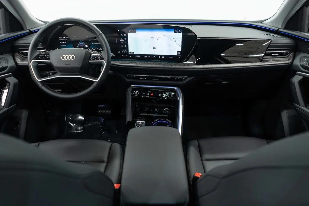 used 2025 Audi Q5 car, priced at $43,995