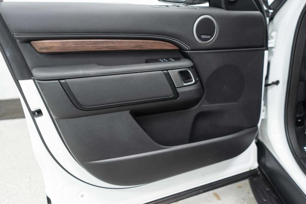 used 2024 Land Rover Discovery car, priced at $45,995