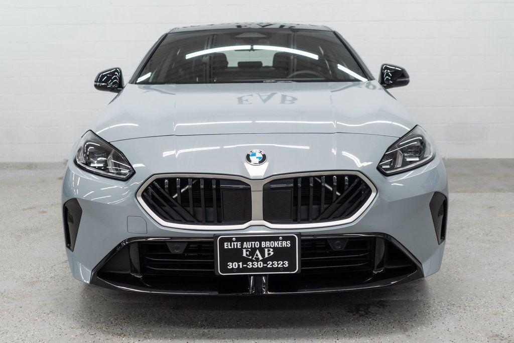 BMW 2 Series view 3