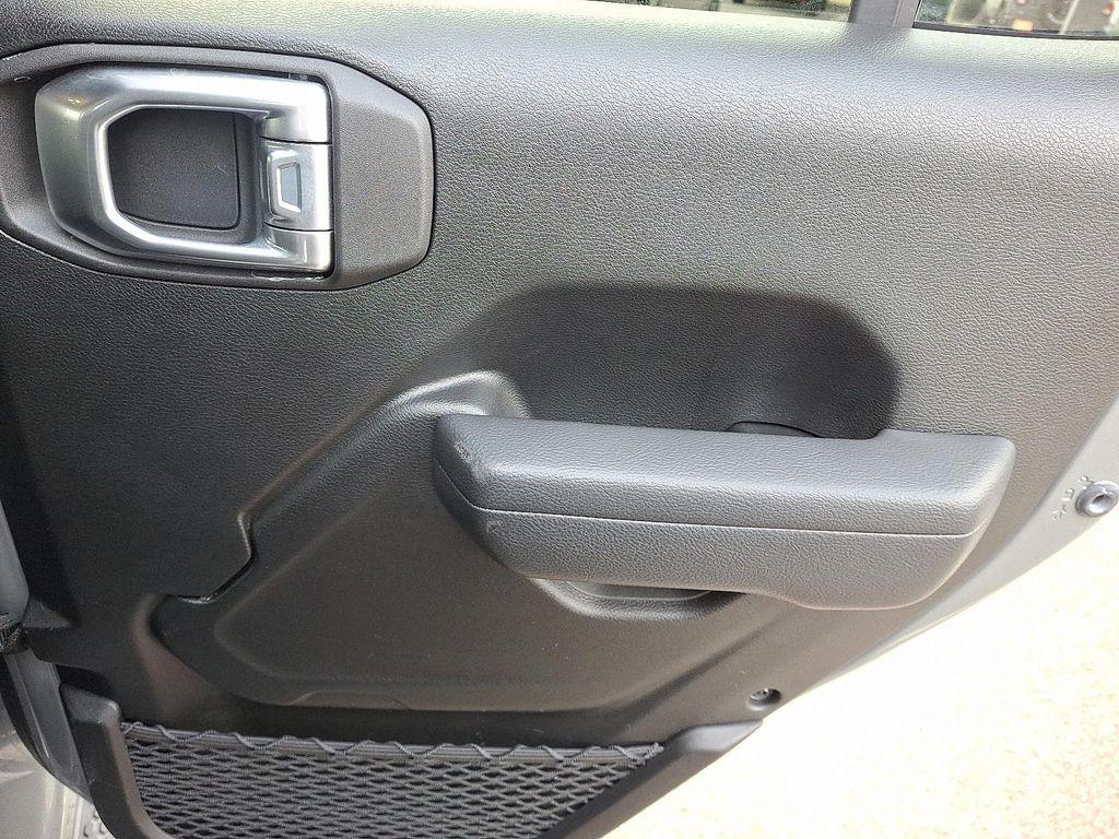 used 2022 Jeep Wrangler Unlimited car, priced at $34,598