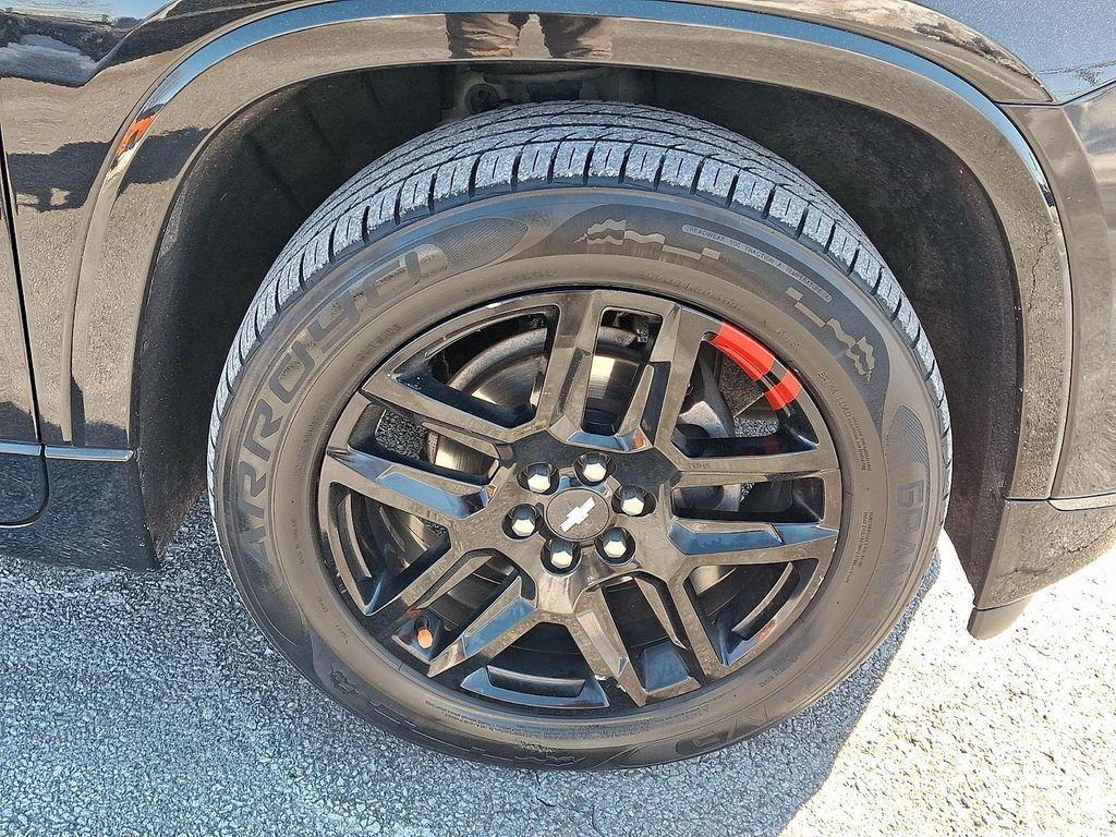 used 2019 Chevrolet Traverse car, priced at $21,598