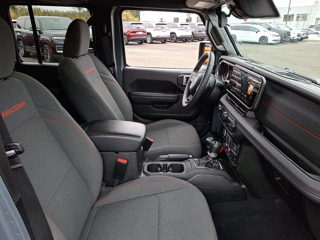 used 2025 Jeep Wrangler car, priced at $41,598