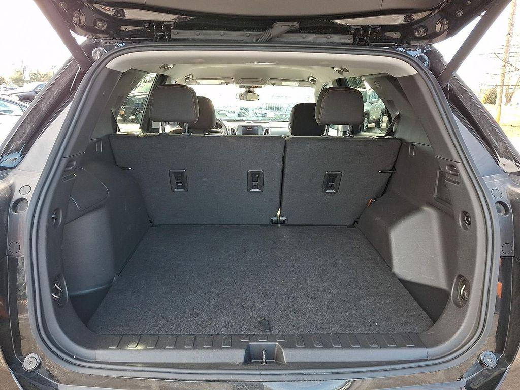 used 2024 Chevrolet Equinox car, priced at $22,598