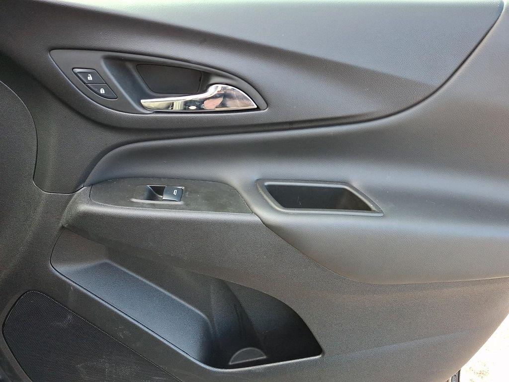 used 2024 Chevrolet Equinox car, priced at $22,598