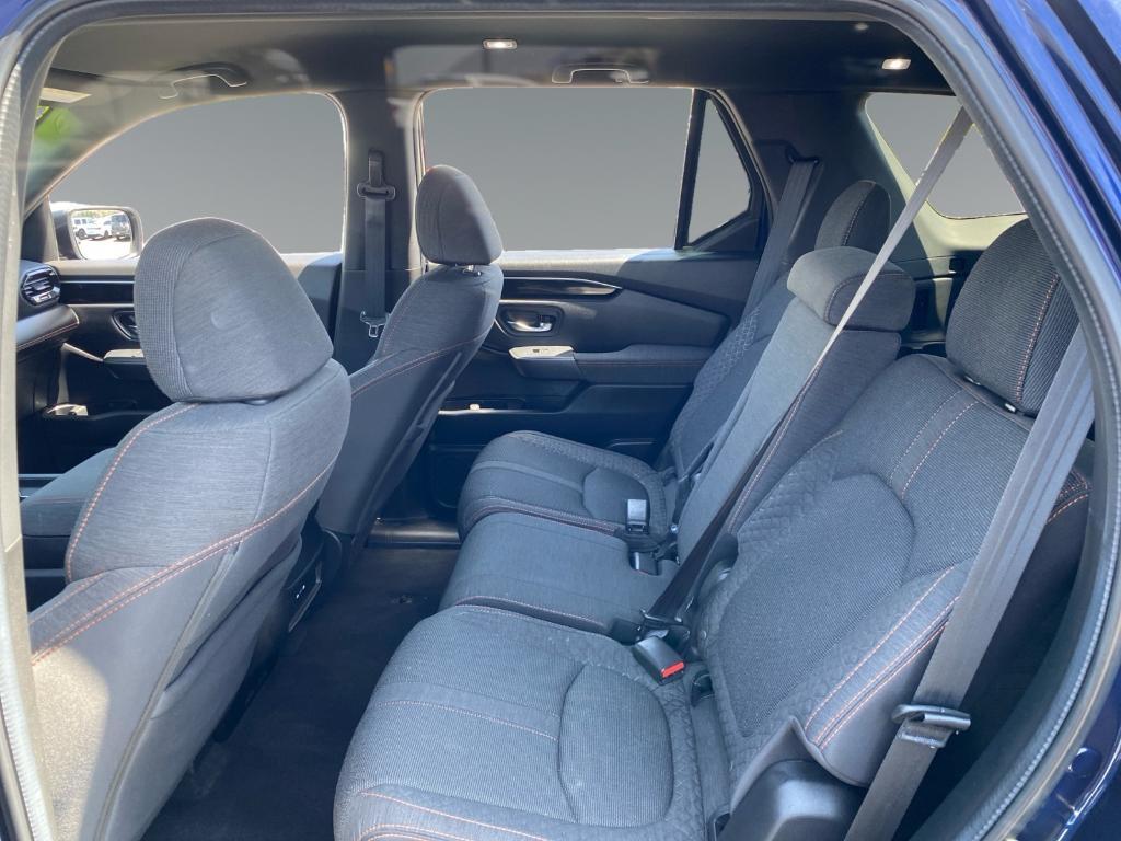 used 2024 Honda Pilot car, priced at $35,649
