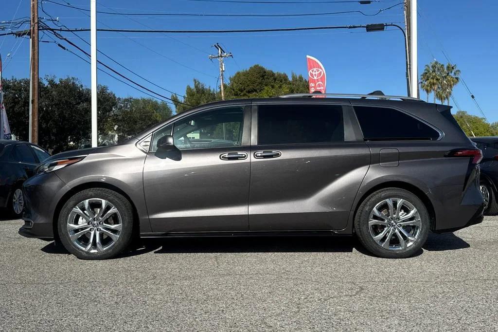 used 2023 Toyota Sienna car, priced at $51,399