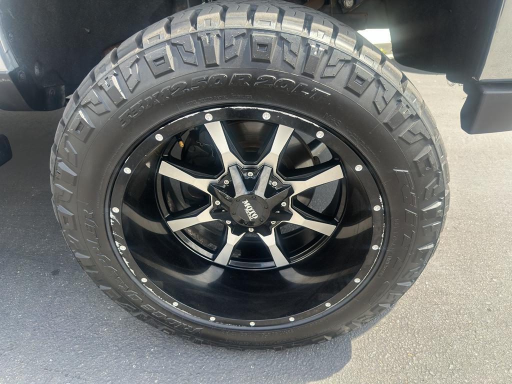 used 2018 Chevrolet Silverado 1500 car, priced at $23,081