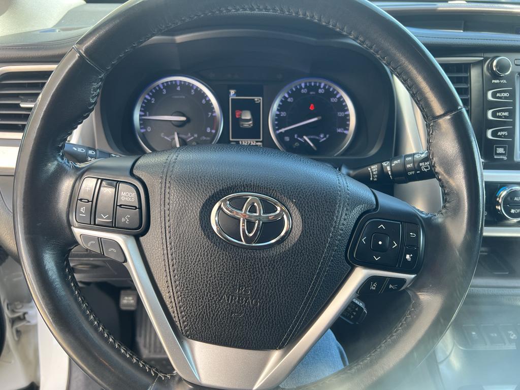used 2018 Toyota Highlander car, priced at $20,584