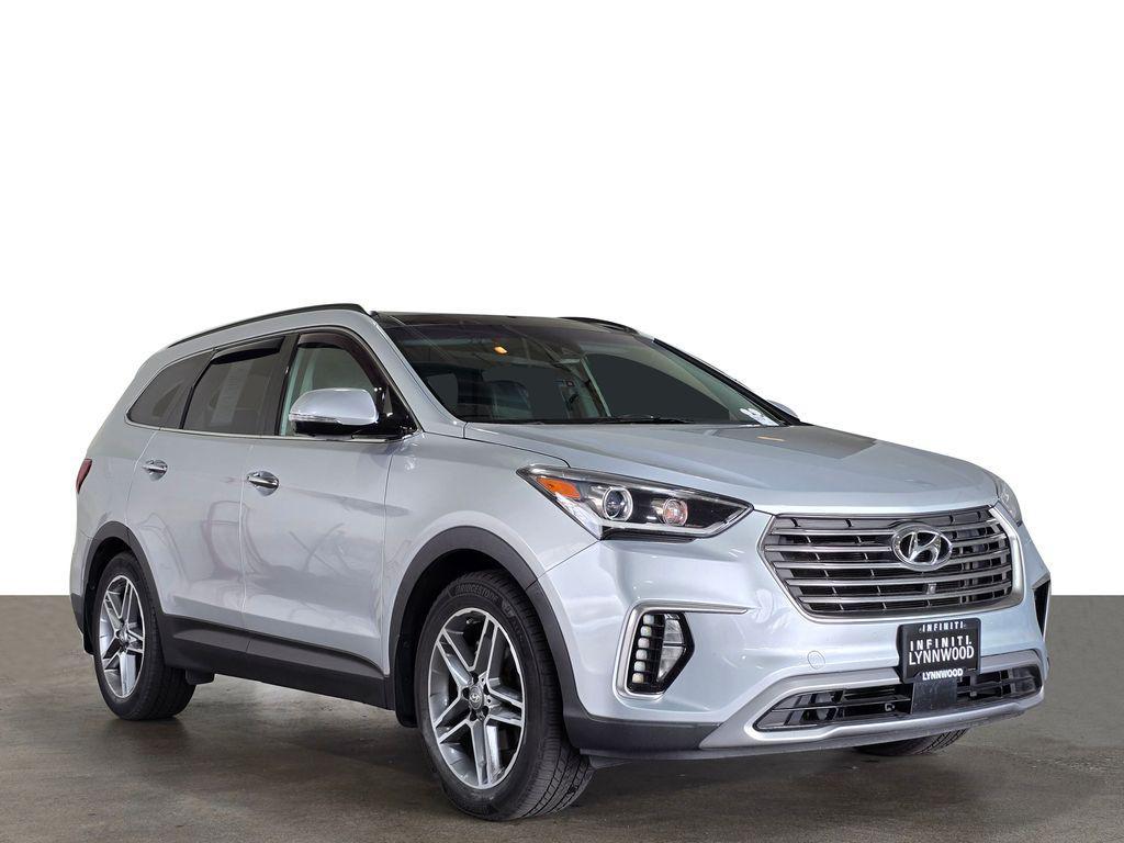 used 2018 Hyundai Santa Fe car, priced at $14,987