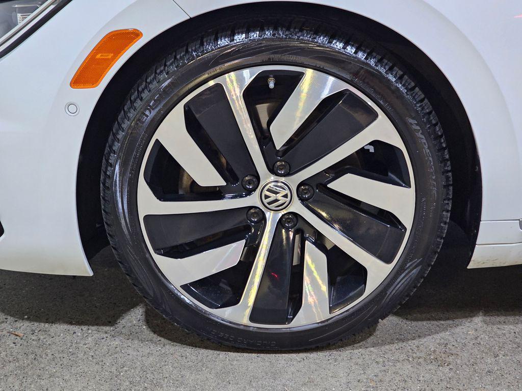 used 2020 Volkswagen Arteon car, priced at $19,999