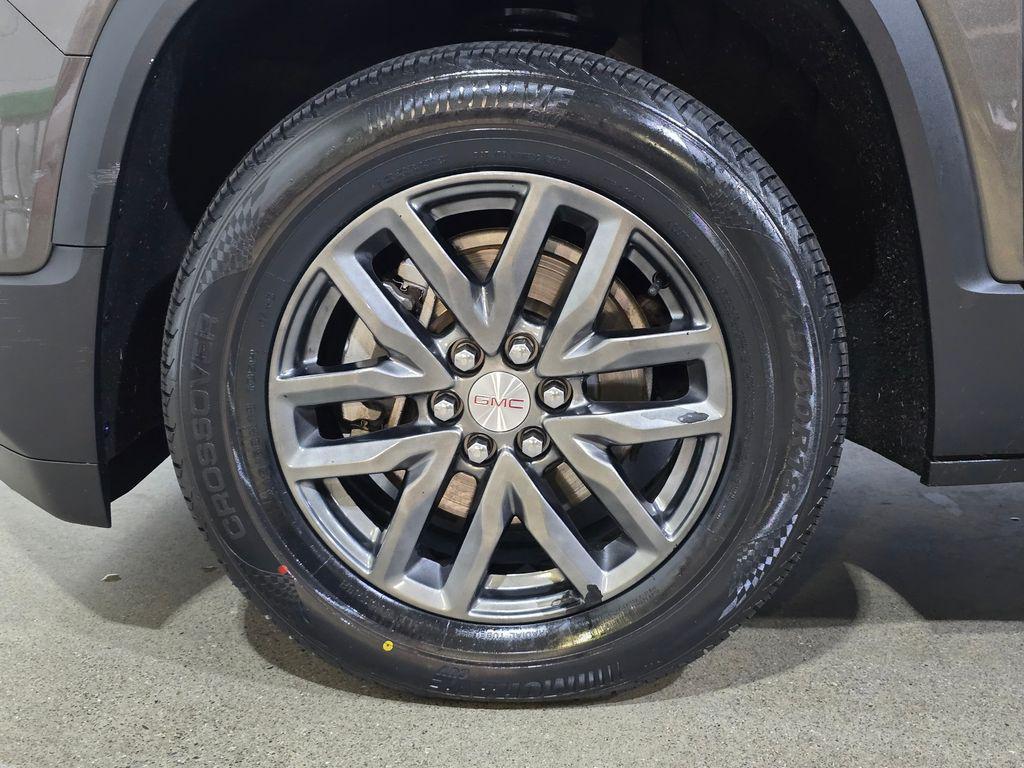 used 2019 GMC Acadia car, priced at $19,428