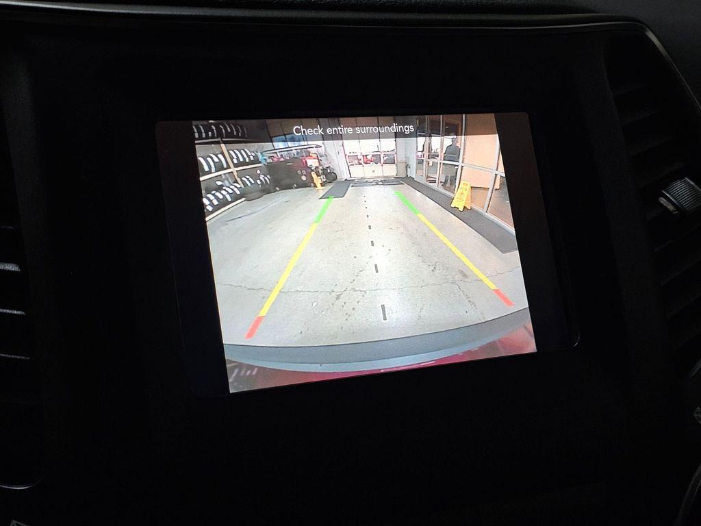 used 2020 Jeep Cherokee car, priced at $17,987