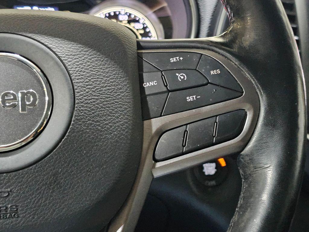 used 2020 Jeep Cherokee car, priced at $17,987