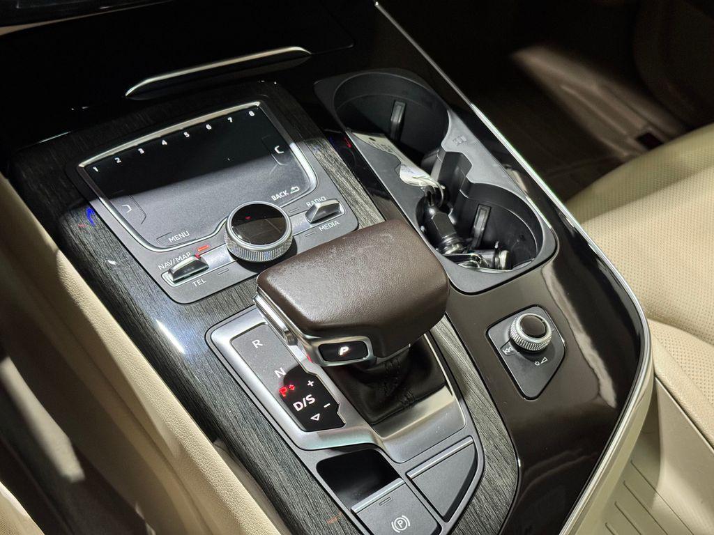 used 2018 Audi Q7 car, priced at $26,201