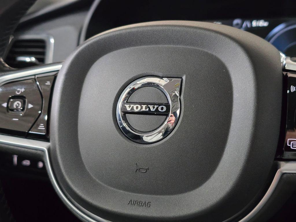 used 2020 Volvo XC90 Hybrid car, priced at $31,555