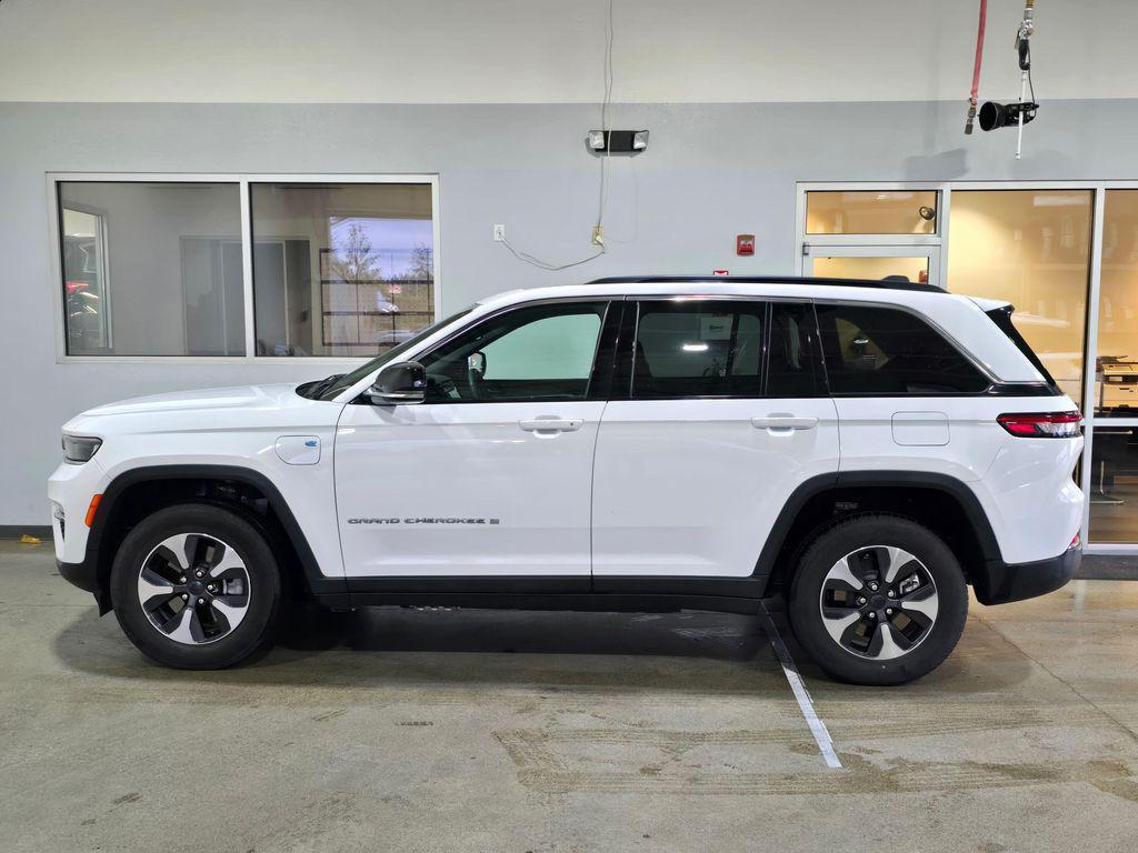 used 2024 Jeep Grand Cherokee 4xe car, priced at $25,888
