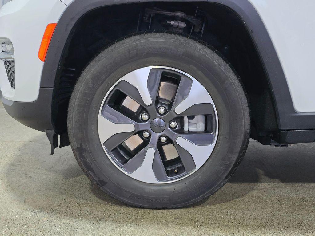 used 2024 Jeep Grand Cherokee 4xe car, priced at $25,888
