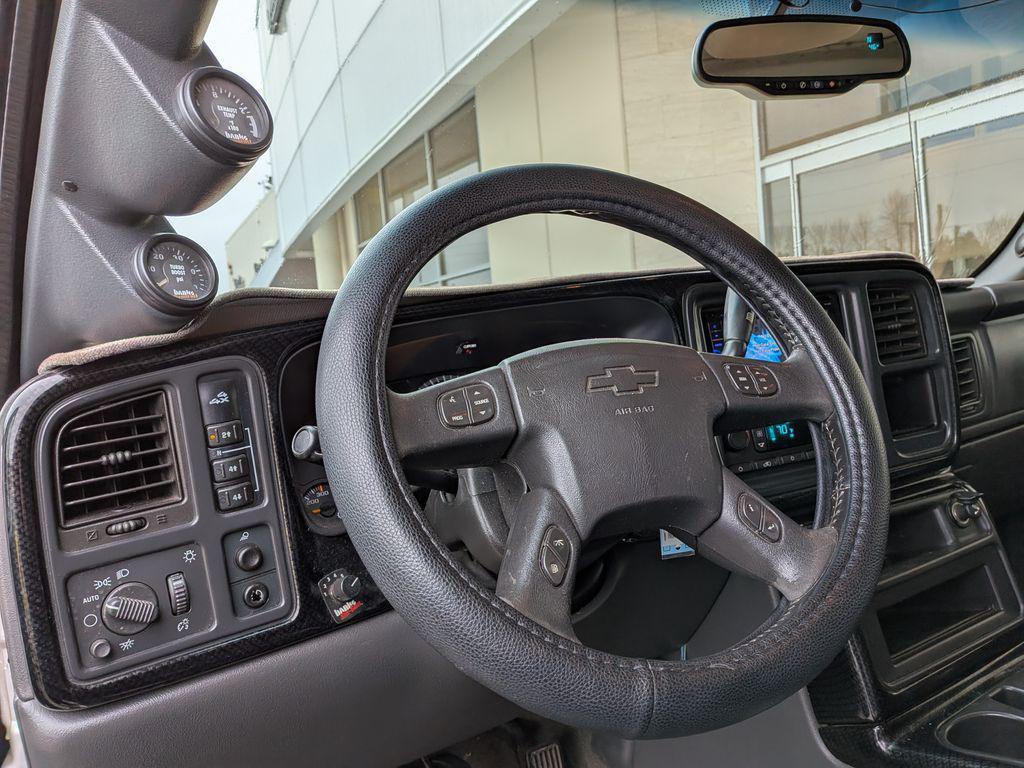 used 2005 Chevrolet Silverado 2500 car, priced at $18,888