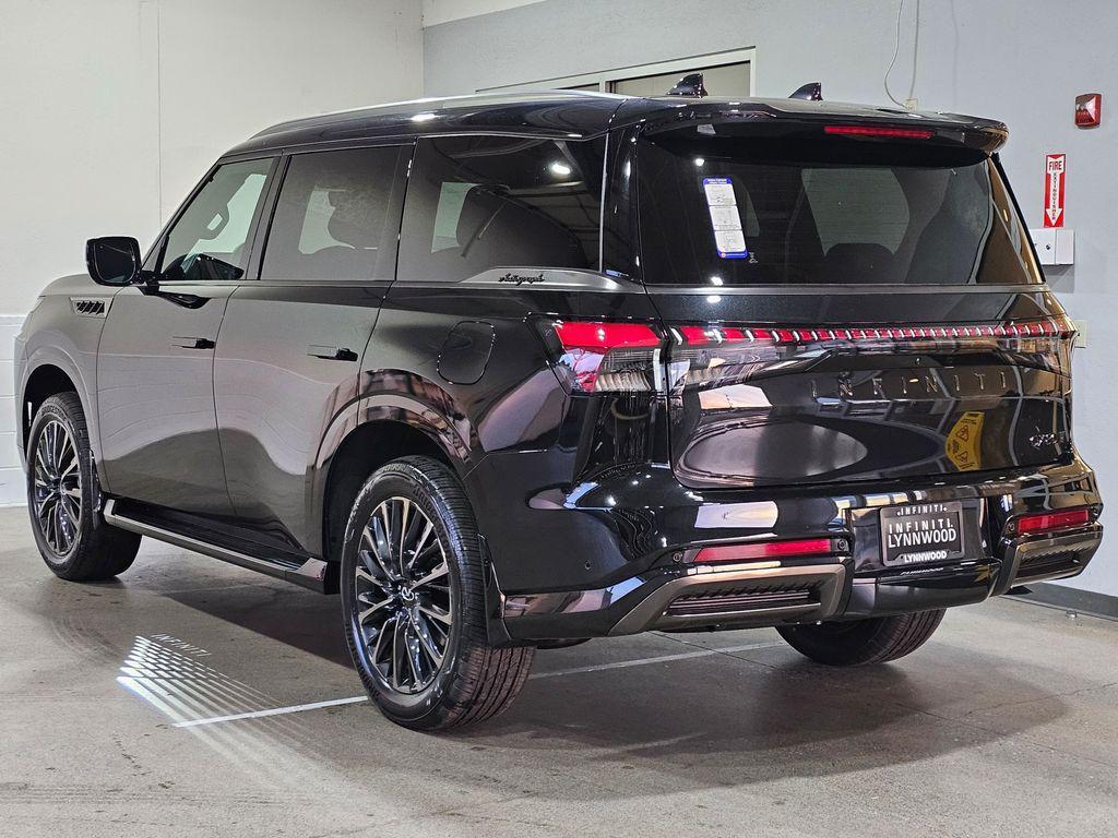 new 2026 INFINITI QX80 car, priced at $105,655