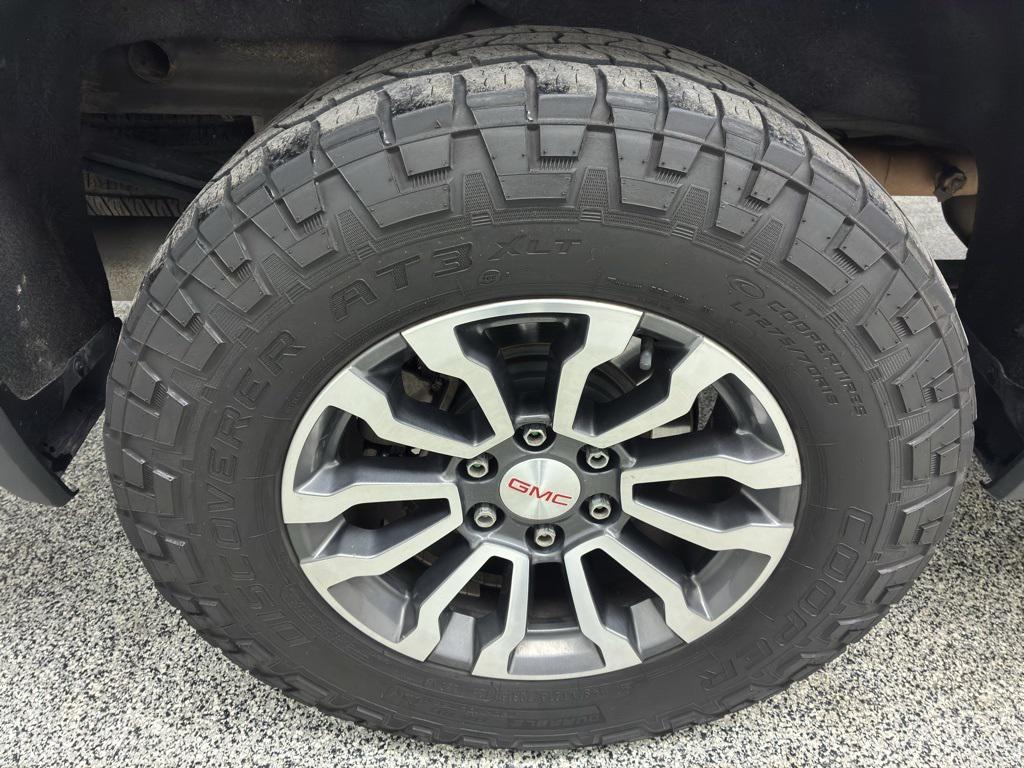 used 2019 GMC Sierra 1500 car, priced at $27,569