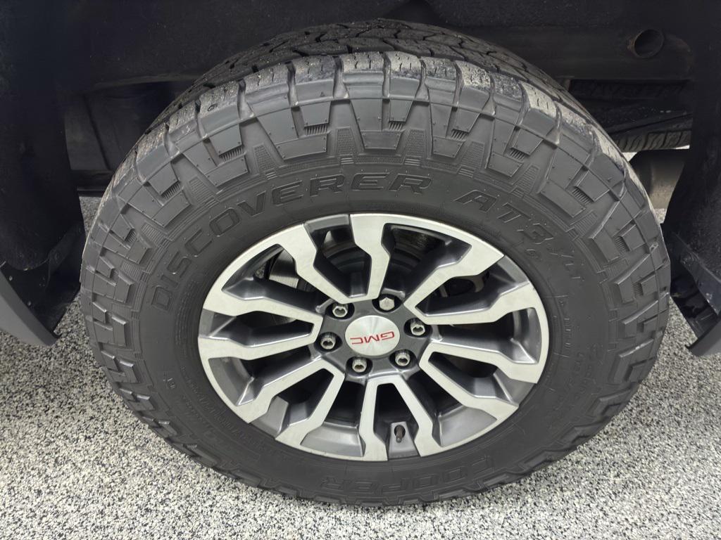 used 2019 GMC Sierra 1500 car, priced at $27,569