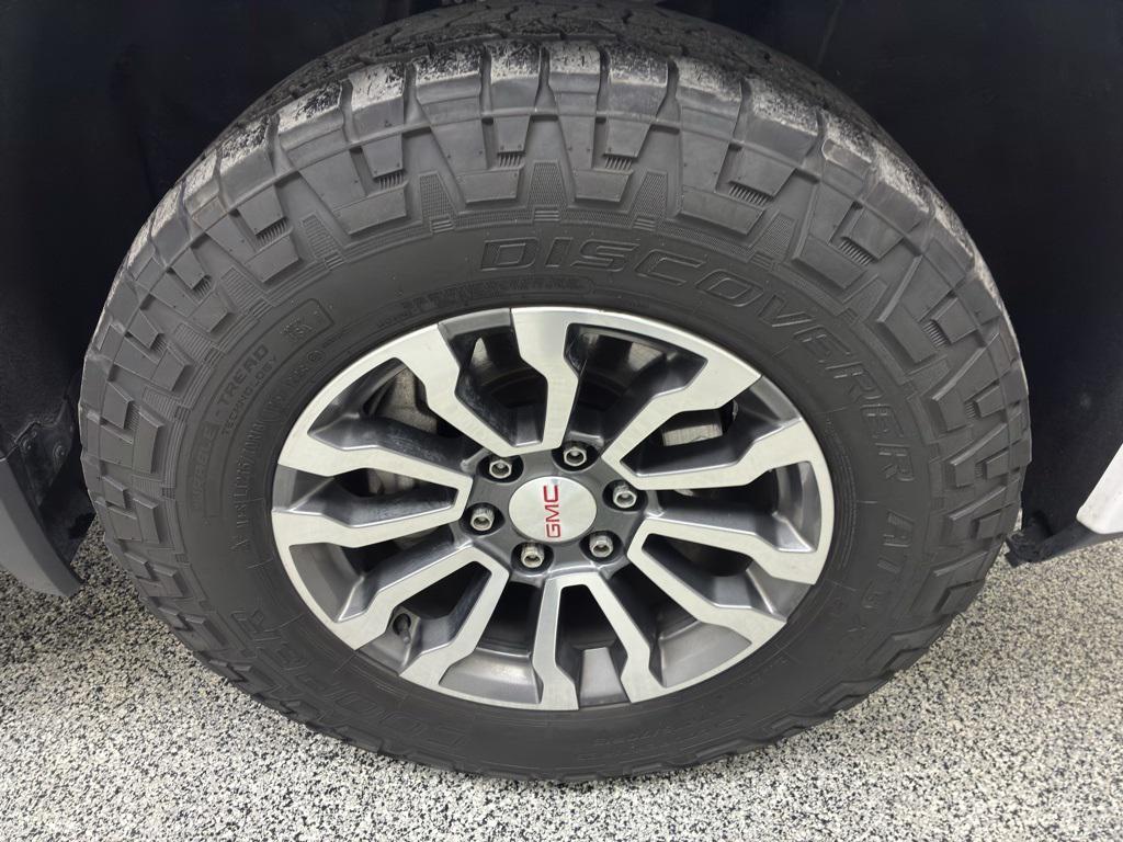 used 2019 GMC Sierra 1500 car, priced at $27,569