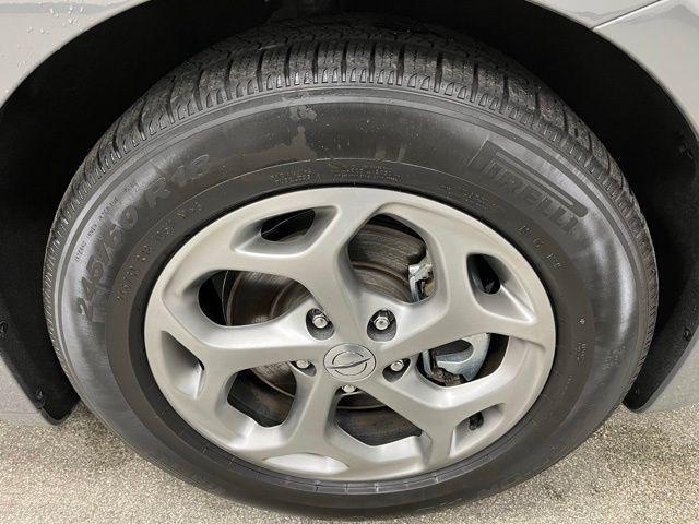 used 2023 Chrysler Pacifica car, priced at $24,991