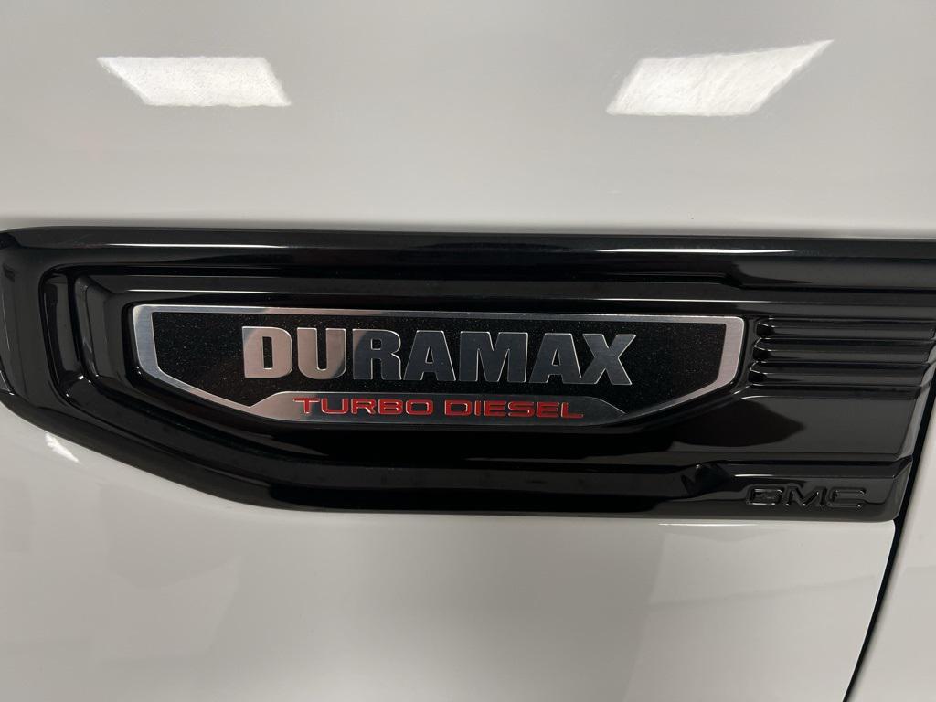 used 2025 GMC Sierra 1500 car, priced at $53,405