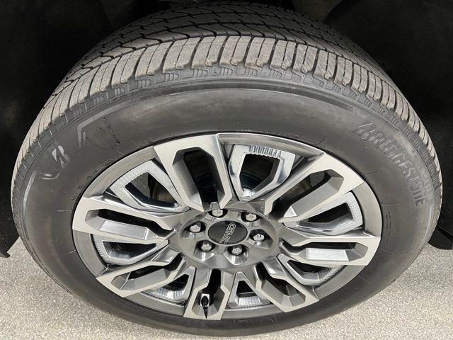 used 2023 GMC Yukon XL car, priced at $73,775