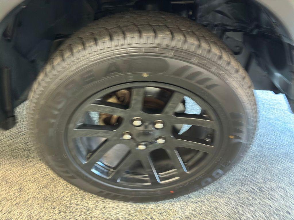 used 2019 Ram 1500 Classic car, priced at $24,405