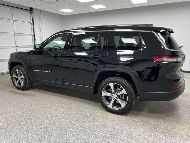 used 2025 Jeep Grand Cherokee L car, priced at $44,979