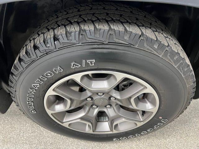 used 2020 Jeep Cherokee car, priced at $21,969