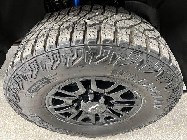 used 2024 Chevrolet Silverado 2500 car, priced at $75,997
