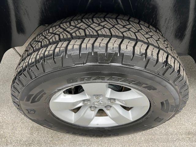 used 2020 Ram 1500 Classic car, priced at $24,996