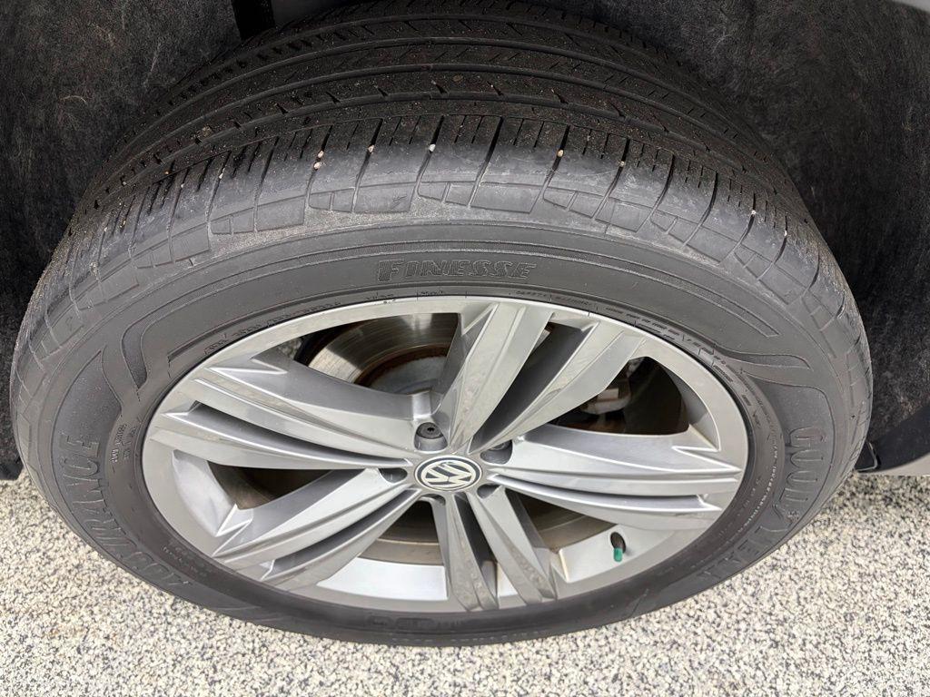 used 2019 Volkswagen Atlas car, priced at $19,975