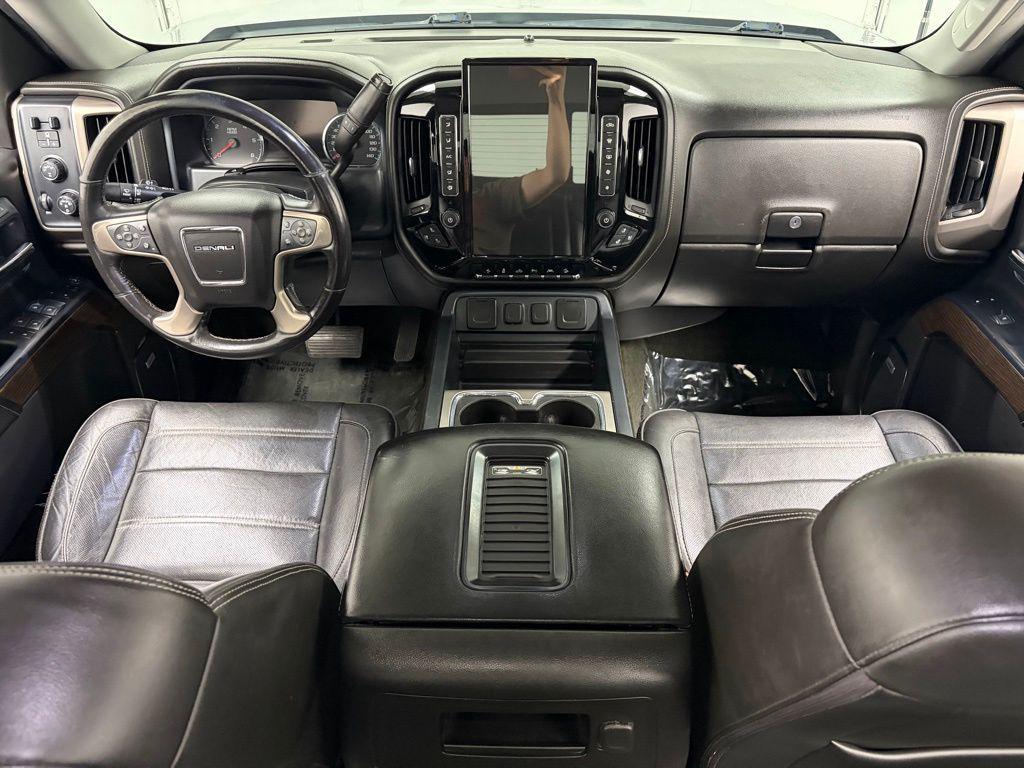 used 2018 GMC Sierra 1500 car, priced at $21,405