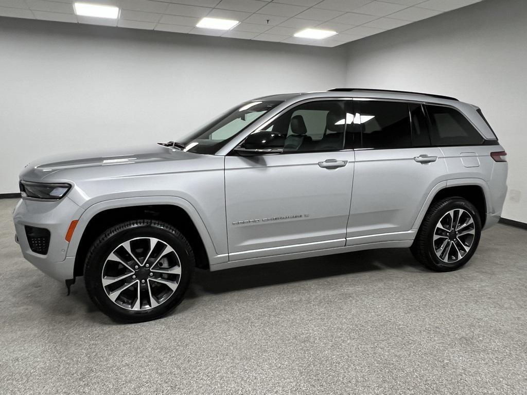 used 2023 Jeep Grand Cherokee car, priced at $37,255