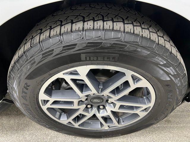 used 2025 Ford Expedition car, priced at $56,964