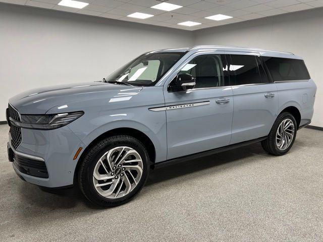 used 2025 Lincoln Navigator car, priced at $91,569