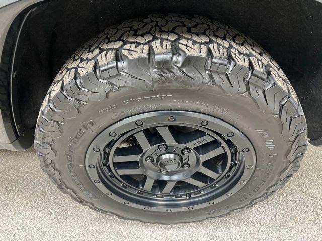 used 2019 Jeep Grand Cherokee car, priced at $23,569