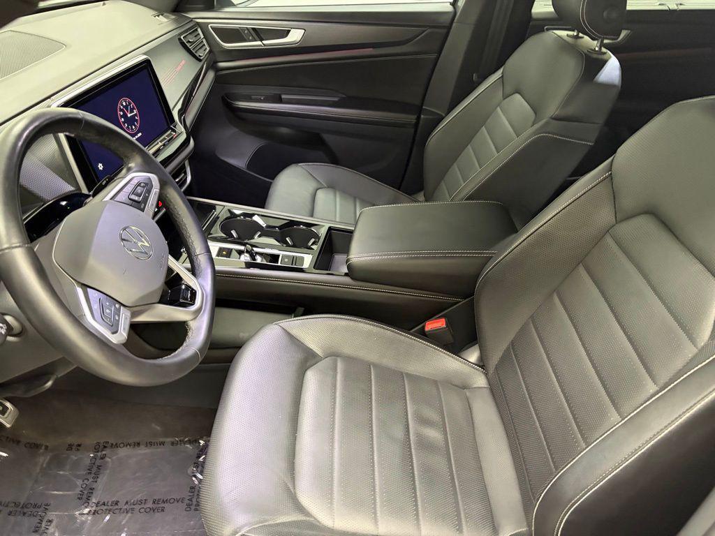 used 2024 Volkswagen Atlas Cross Sport car, priced at $32,669