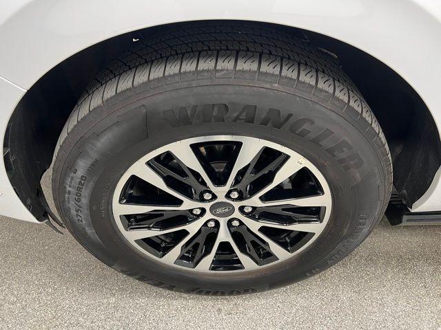 used 2025 Ford Expedition Max car, priced at $67,971