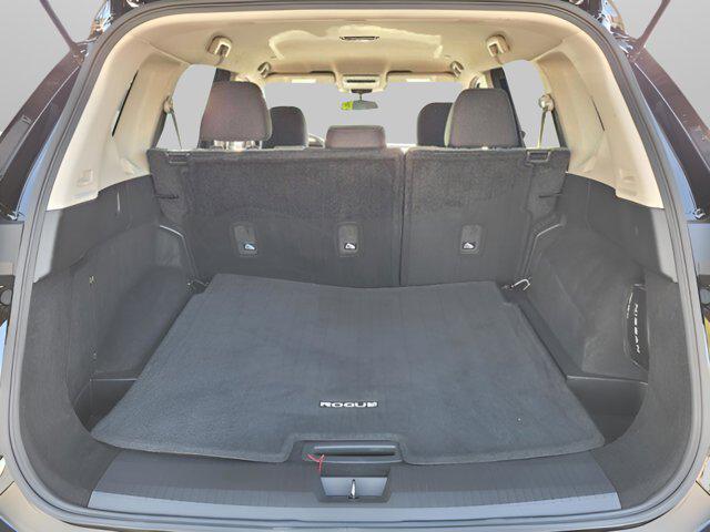 used 2023 Nissan Rogue car, priced at $17,898